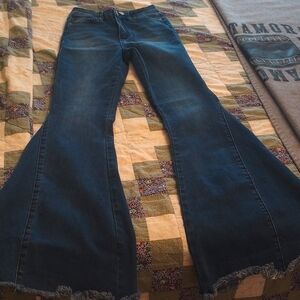 ***Flare Jeans***